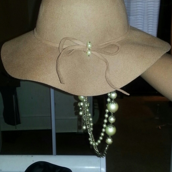 Tan floppy Hat