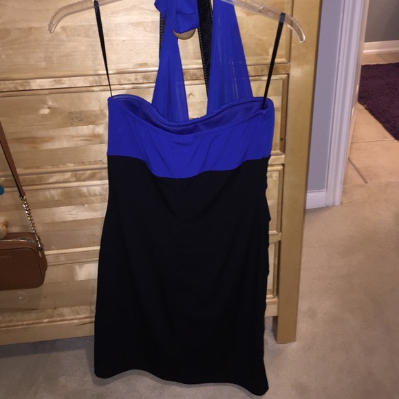 Dress. - Picture 2 of 2