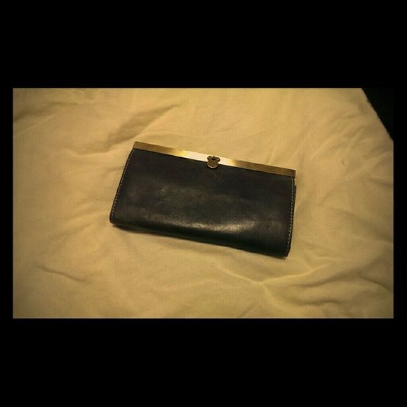 Patricia Nash wallet