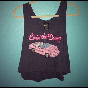 navy graphic tank top!