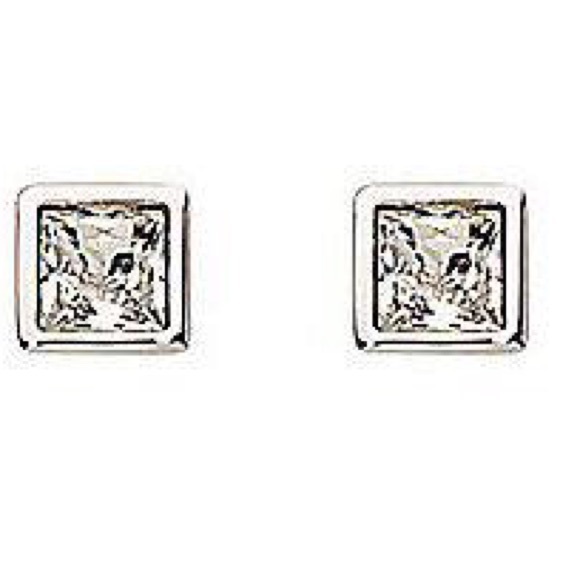 Swarosky Squart Stud Earrings 💎