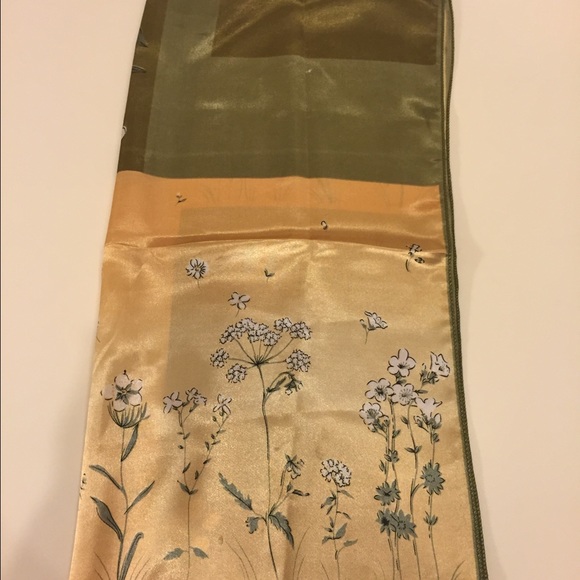 Scarf green and yellow silk floral