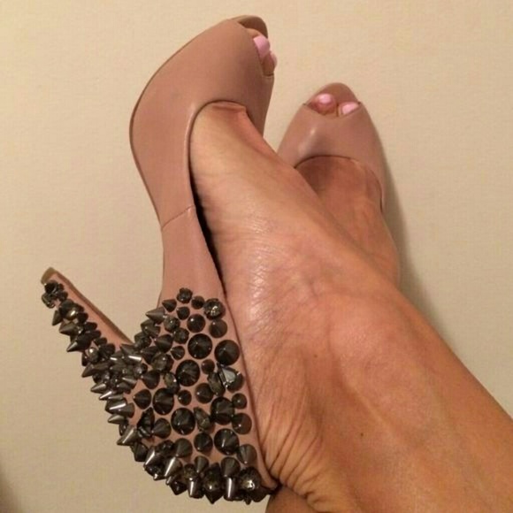 Sam Edelman Spikey Stiletto - Picture 2 of 4