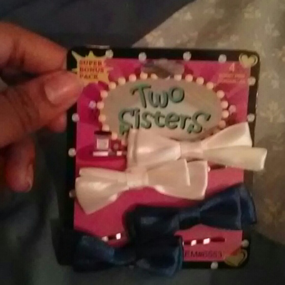 4 pack of bows - Picture 1 of 1