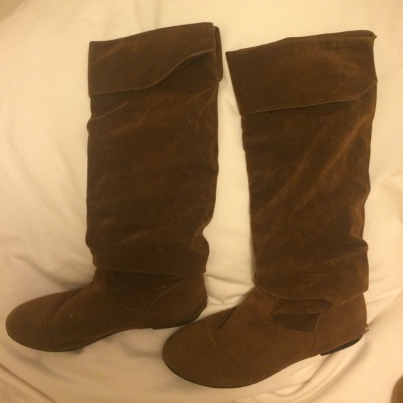 Brown faux suede flat boots size 6