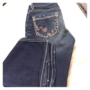 Buckle Jeans