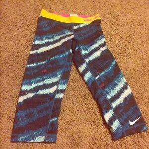 Nike Pro Patterned Leggings