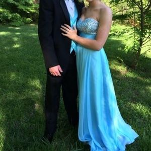 Long blue prom dress