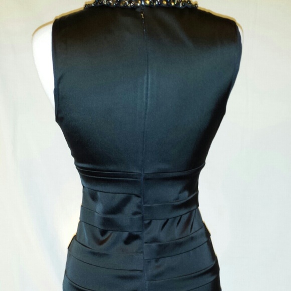 Cache black embellished beaded neckline dress - Picture 4 of 4