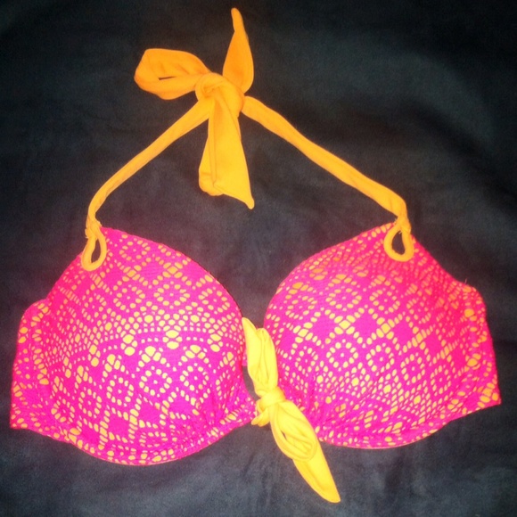 Victoria's Secret Gorgeous push up bikini top