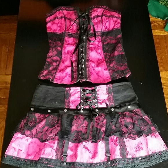 VERY SEXY! Corset with Skirt