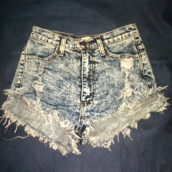 Acid washed high waist shorts.