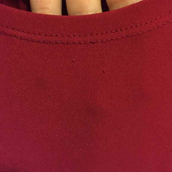 Light Flowy Red Top - Picture 2 of 3