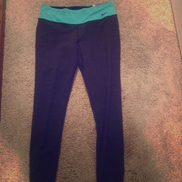 Full length Nike workout Leggings