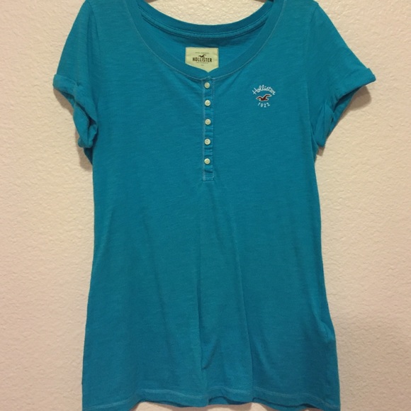 Blue Hollister🌺 T-shirt💙