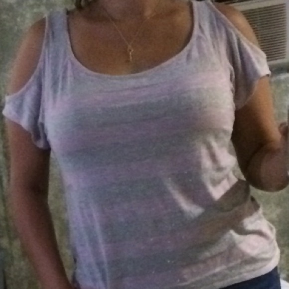 Top - Picture 2 of 2