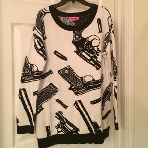 Betsy Johnson sweater🔫🔫 (Just Sharing) NFS