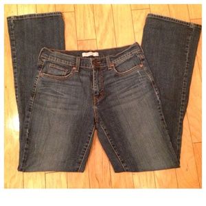 Levi's 515 Bootcut Jeans in 8