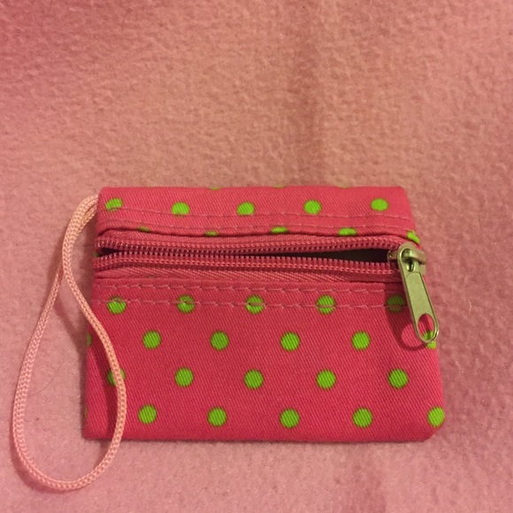 Change purse.