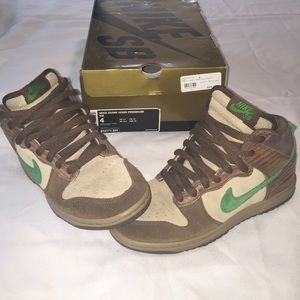 Nike Dunk High Premium SB men size 4