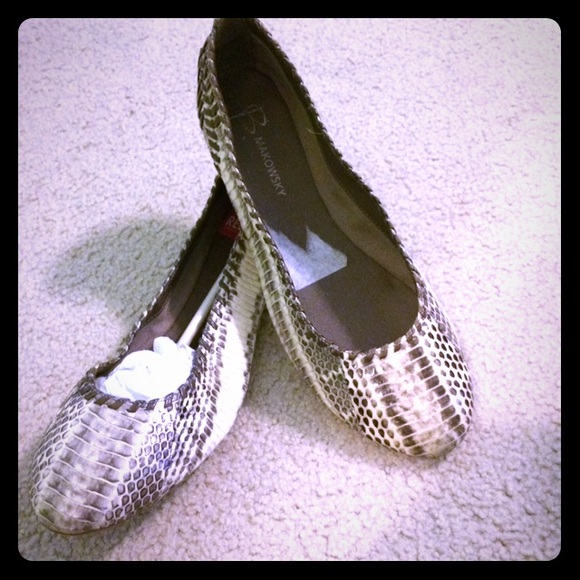 Snake skin flats