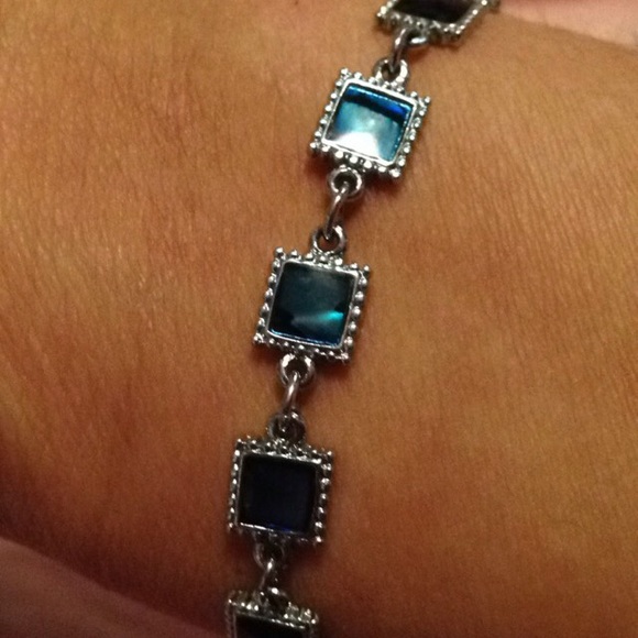 Bracelet - Picture 2 of 2