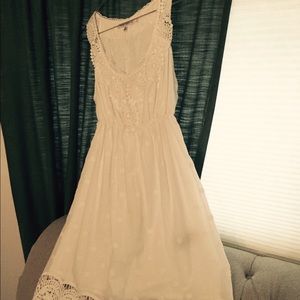 Max Studio off white lace and embroidered dress