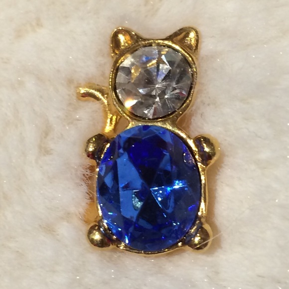 SOLD IN BUNDLE Sparkly Vintage Avon Cat Tack Pin - Picture 2 of 4
