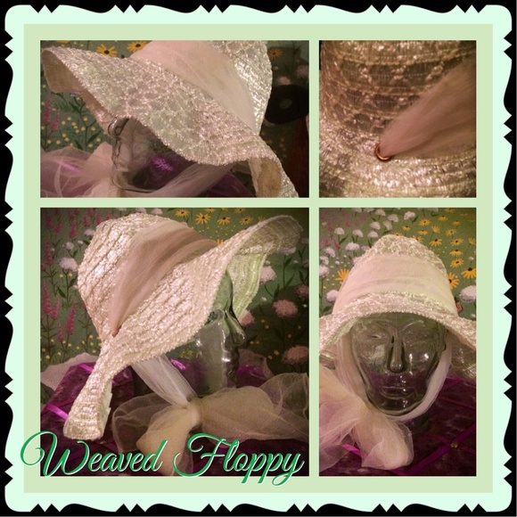 🎉HP🎉NEW LISTING❤️WEAVED POLY FLOPPY