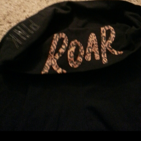 Victoria's Secret Capri Leggings