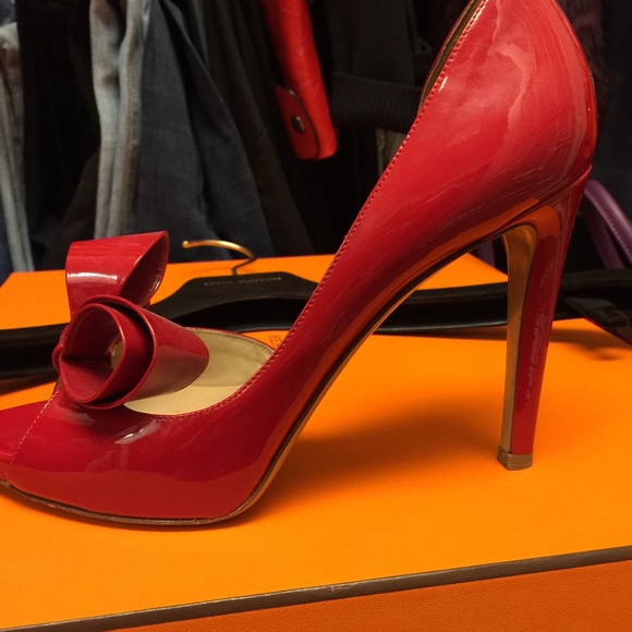 Couture Valentino bow D'Orsay pump - Picture 2 of 4