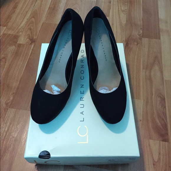 Lauren Conrad black heels