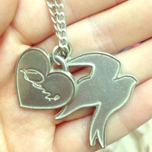 Demi Lovato necklace