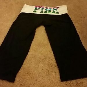 Medium Victoria secret yoga crops