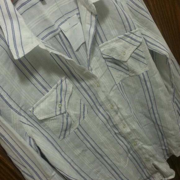 Top - Picture 3 of 4