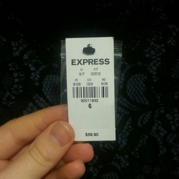 2in High Rise Bonded Lace Shorts - Picture 2 of 4