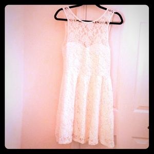 NWTIvoryLaceSummerDress.SzL ONE HOUR SALE