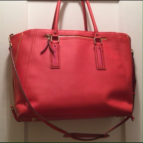 Stella & Dot Madison Tech Bag in poppy red