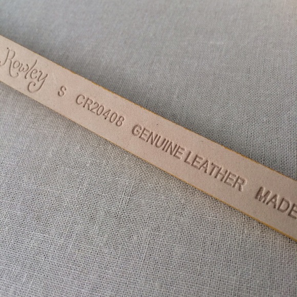 Cynthia Rowley Accessories - Colorful Cynthia Rowley Yellow Leather Belt Cynthia Rowley Accessories - Colorful Cynthia Rowley Yellow Leather Belt