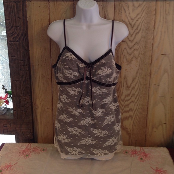 LACE CAMISOLE