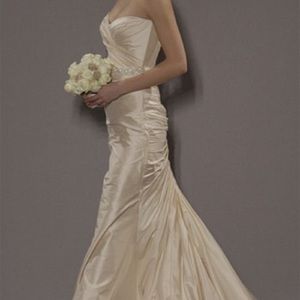 Ramona Keveza Wedding Gown Size 0