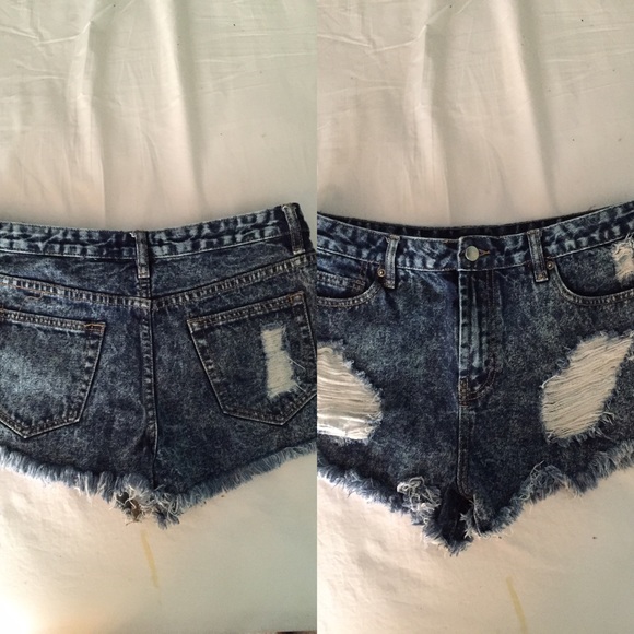 Forever 21 Distressed shorts