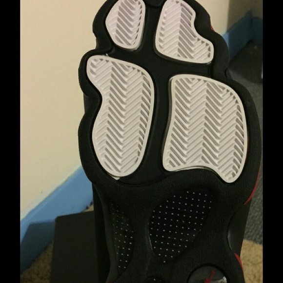 Jordans 13 - Picture 2 of 4