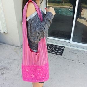 Vibrant Pink casual bag ?Super cute