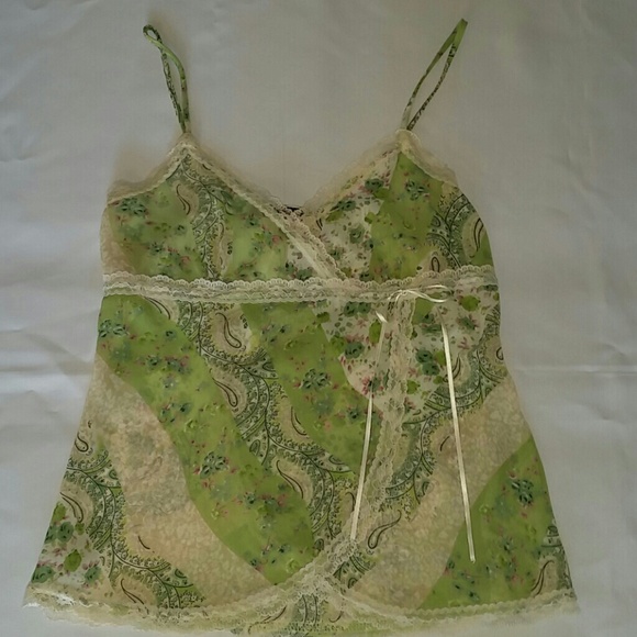 5 7 9 sexy girly spaghetti strap top sz xs