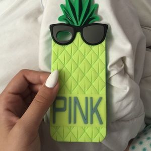 Pink Iphone 5/5s case ON HOLD