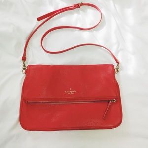 Kate Spade "Cobble Hill Carson" cross body.