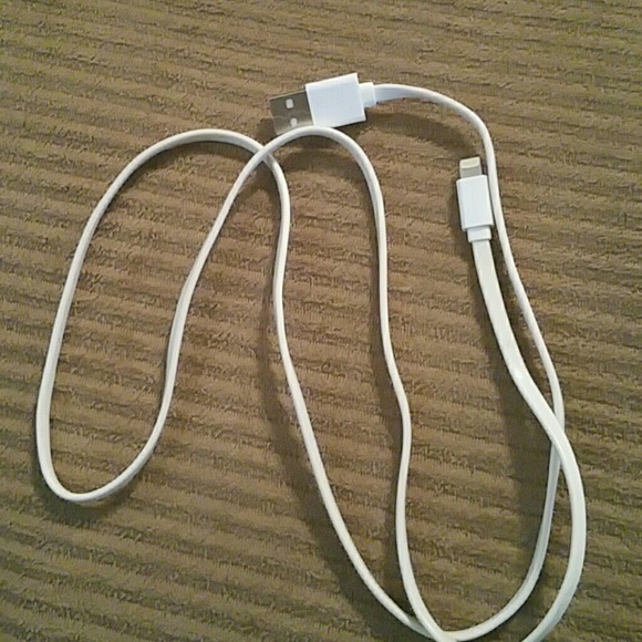 ×sold×Charger for a ione 5 or 6