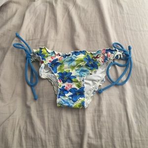 Hollister Ruffle Bikini Bottoms