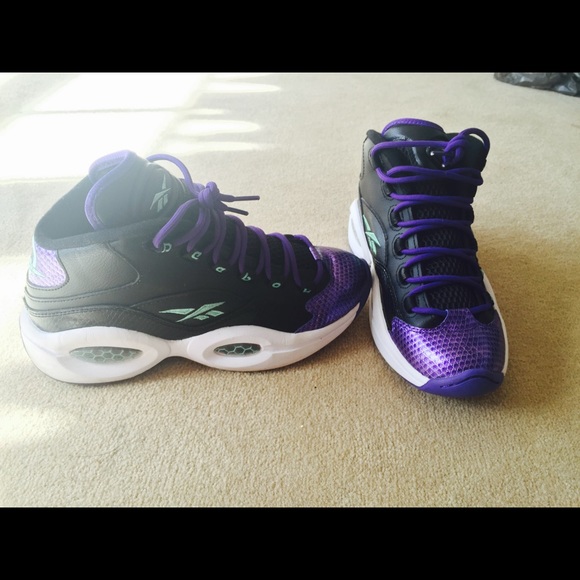 ‼️ TODAY ONLY Reebok Questions Size 5 1/2 in boys!